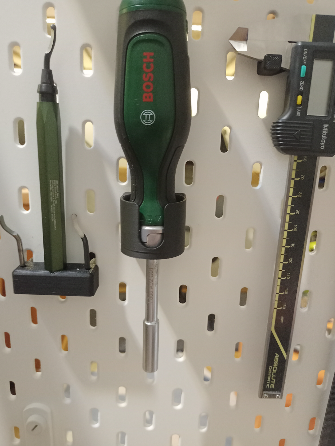 Ikea skadis bosch ratchet screwdriver mount