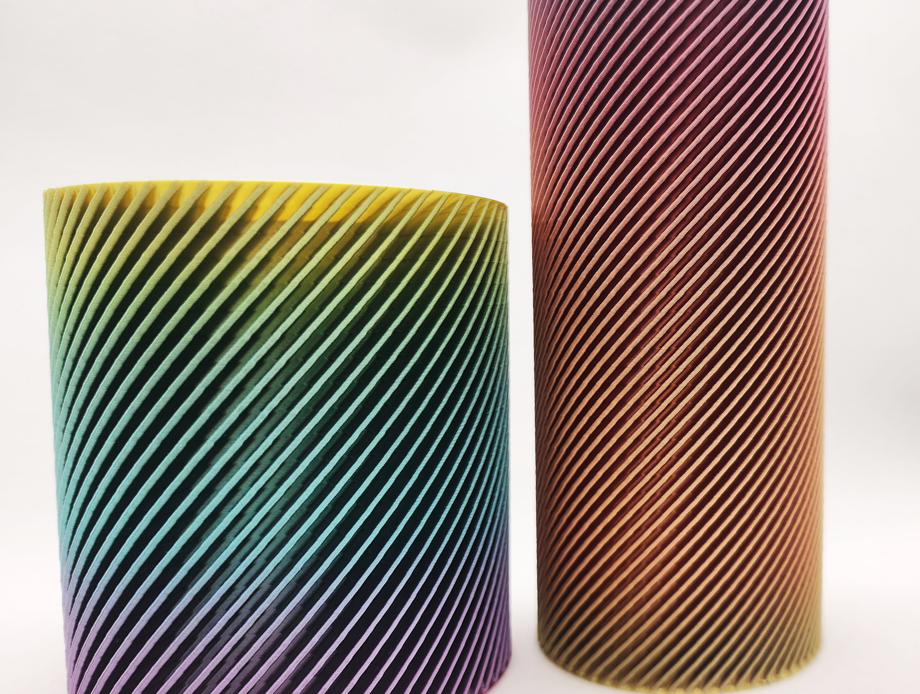 ⇗⇗ Mesmerizing Vase Set - Twisted