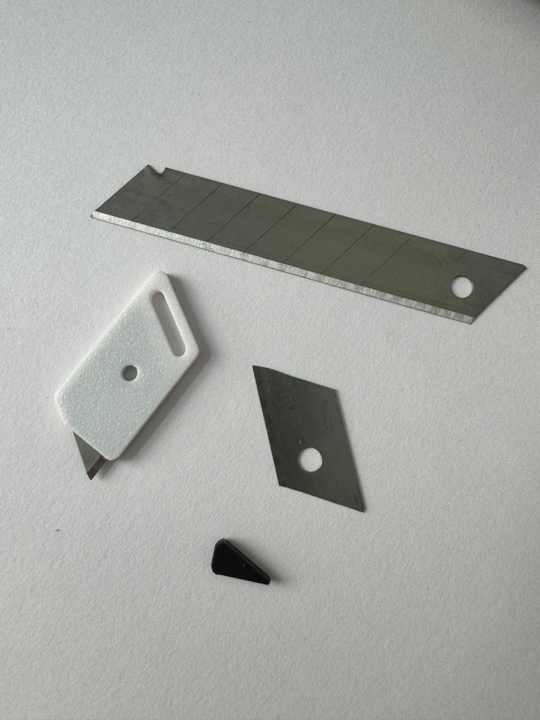 Mini utility knife