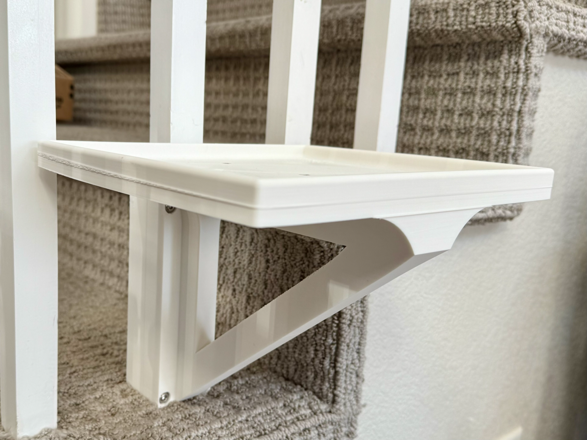 31mm Square Baluster Shelf Bracket - Sturdy