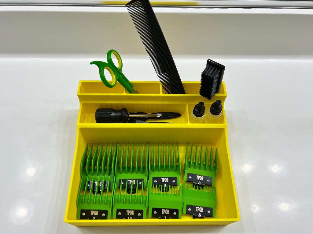 Hair clipper guard tray basket