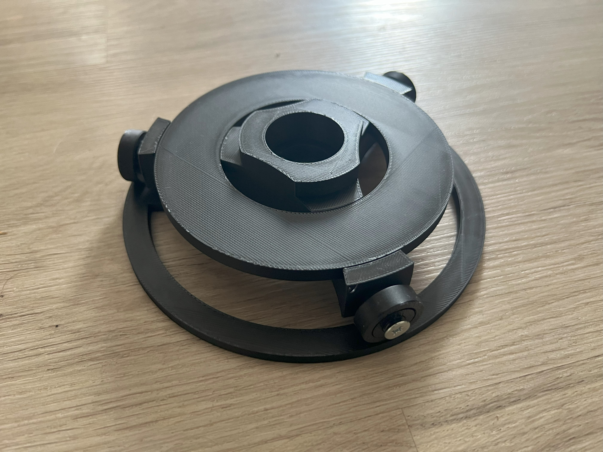 Horizontal Filament/Spool Holder for M5 screws