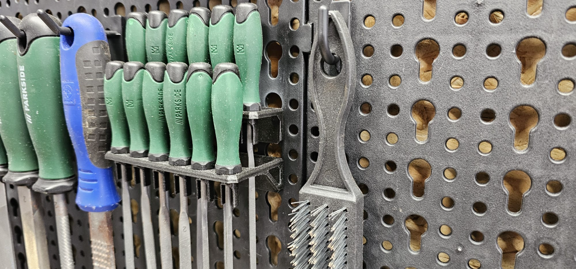 Parkside(Lidl) pegboard attachments