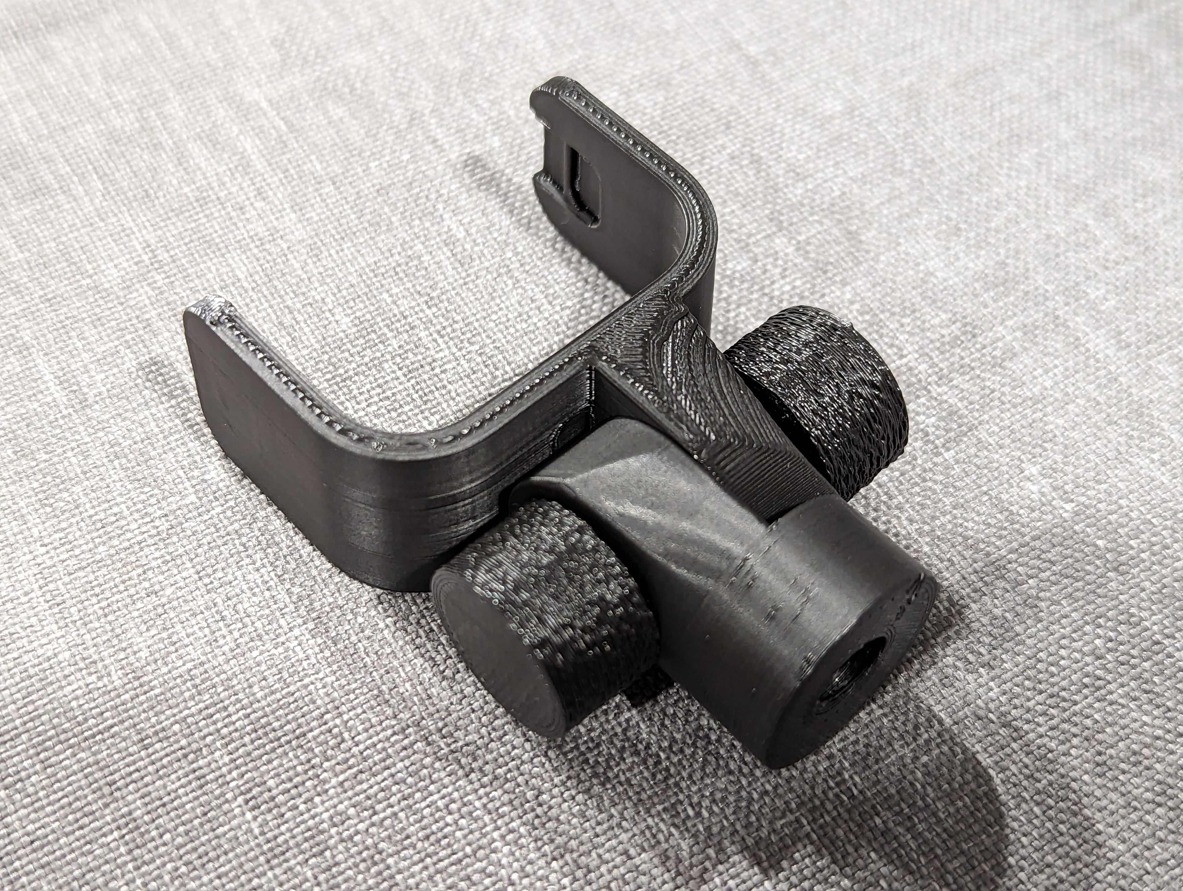 Logitech Streamcam Mount with Joint (Remix)