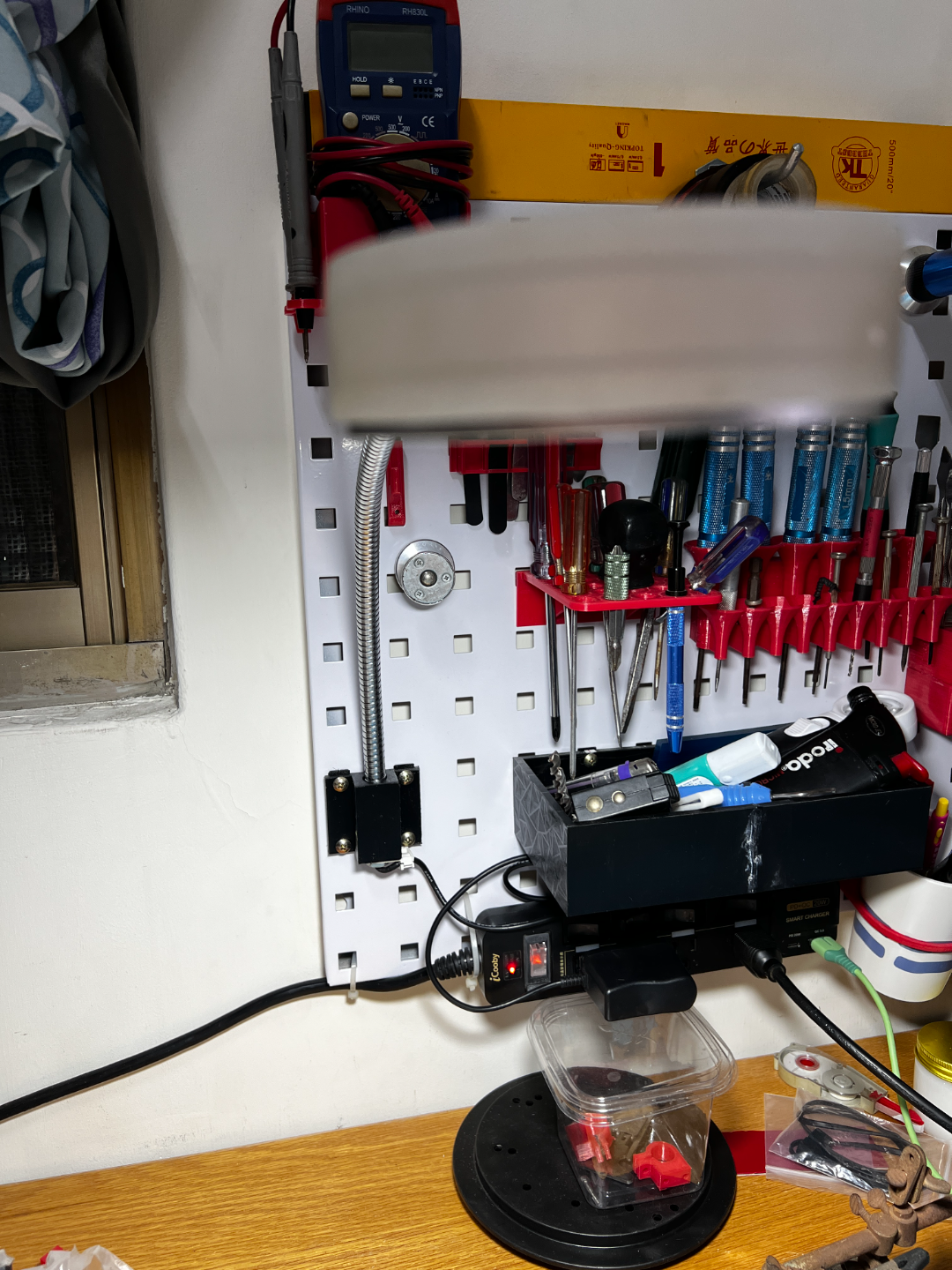 square pegboard 方形 洞洞板 燈架固定座 螺絲固定座