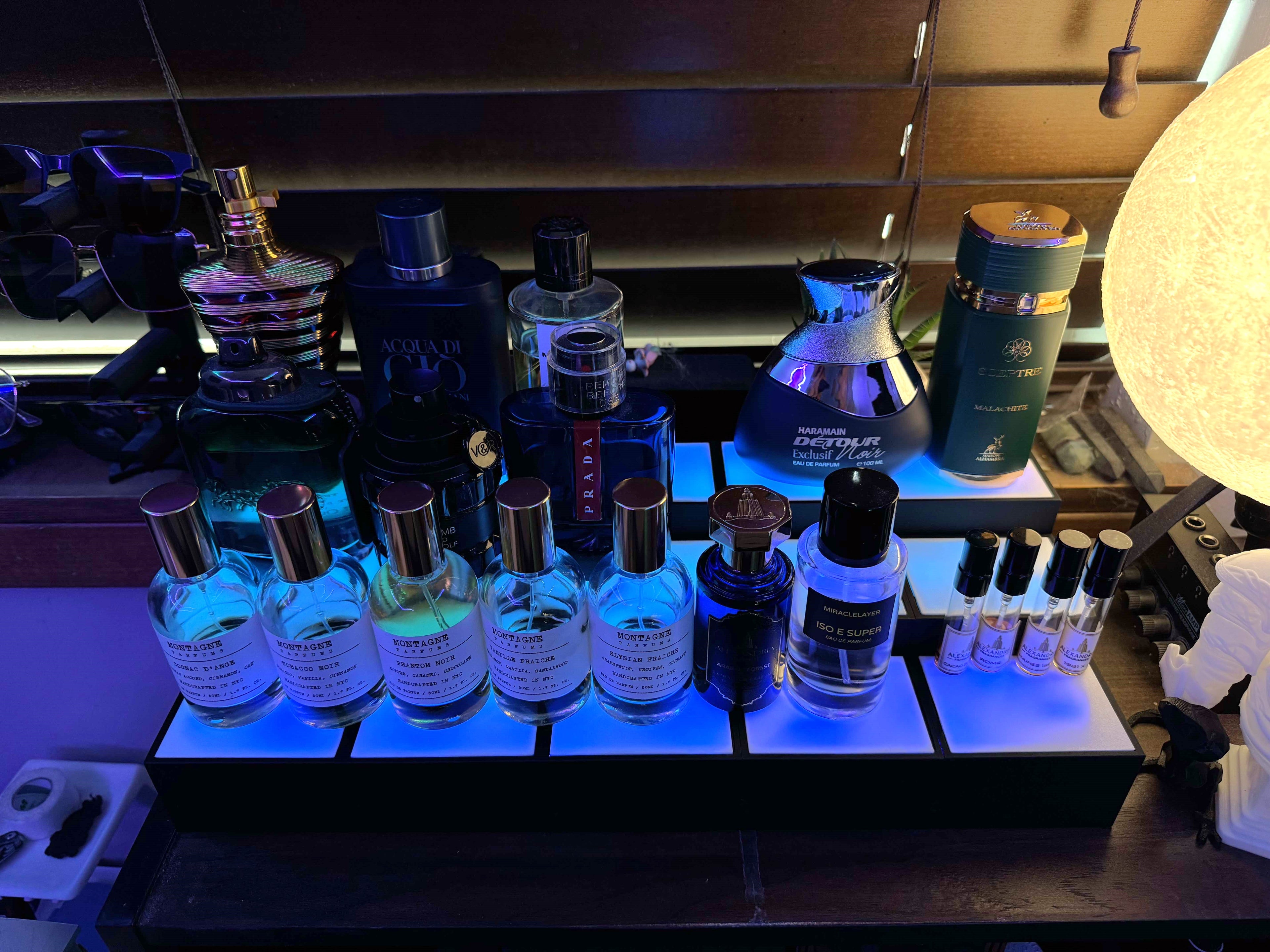 Modular LED Shelf