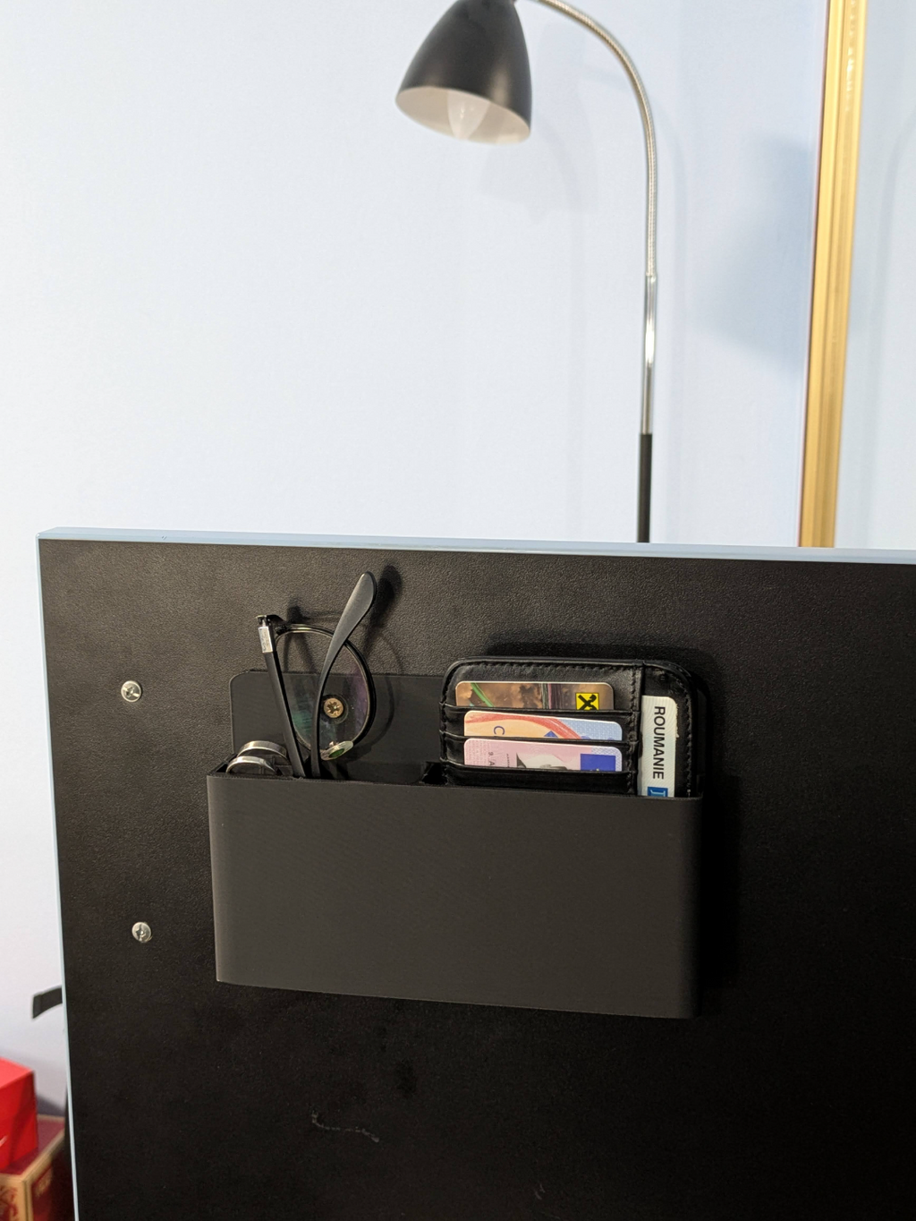 Wall mounted holder for wallet, glasses and rings