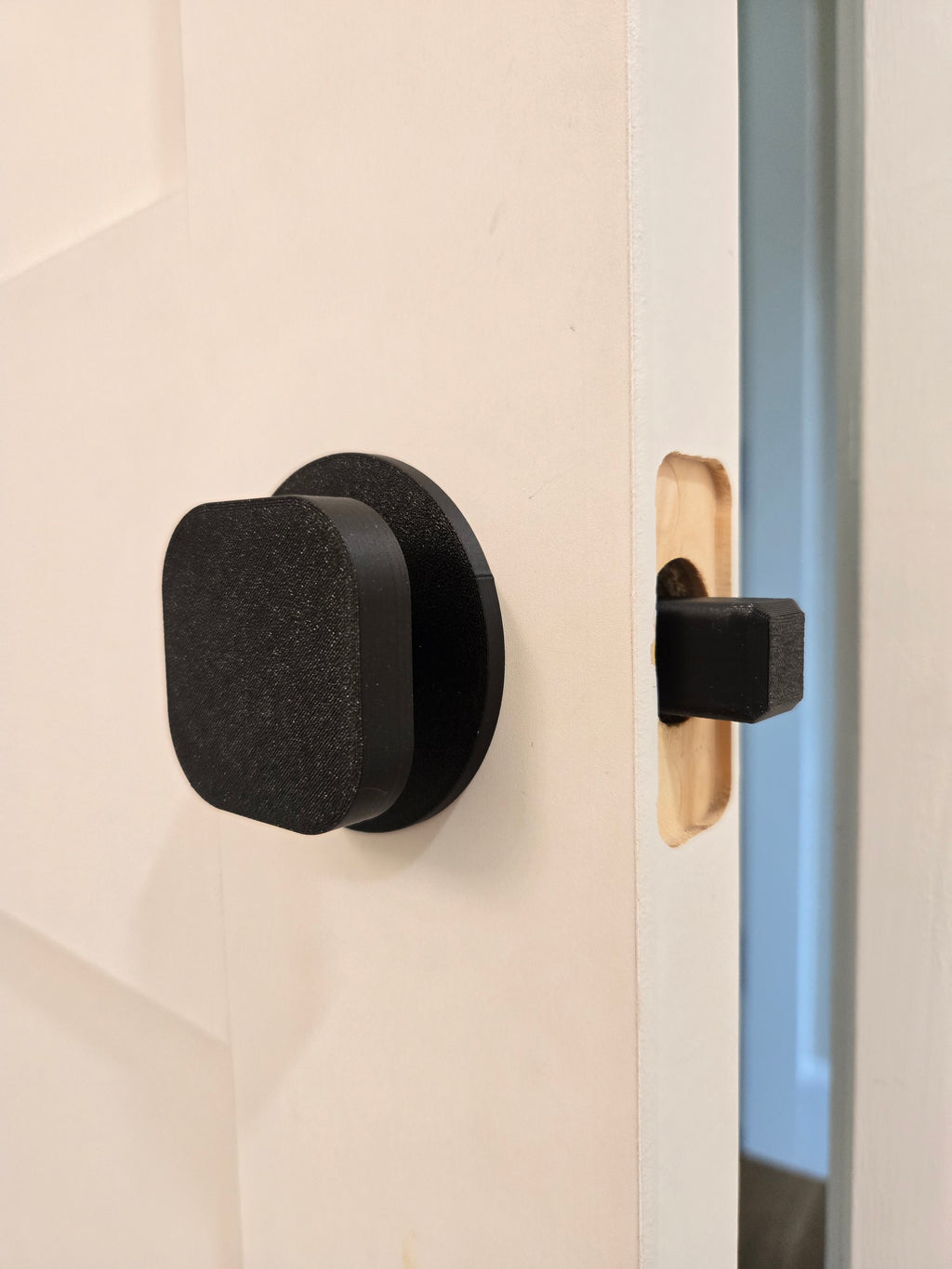 Simple Doorknob