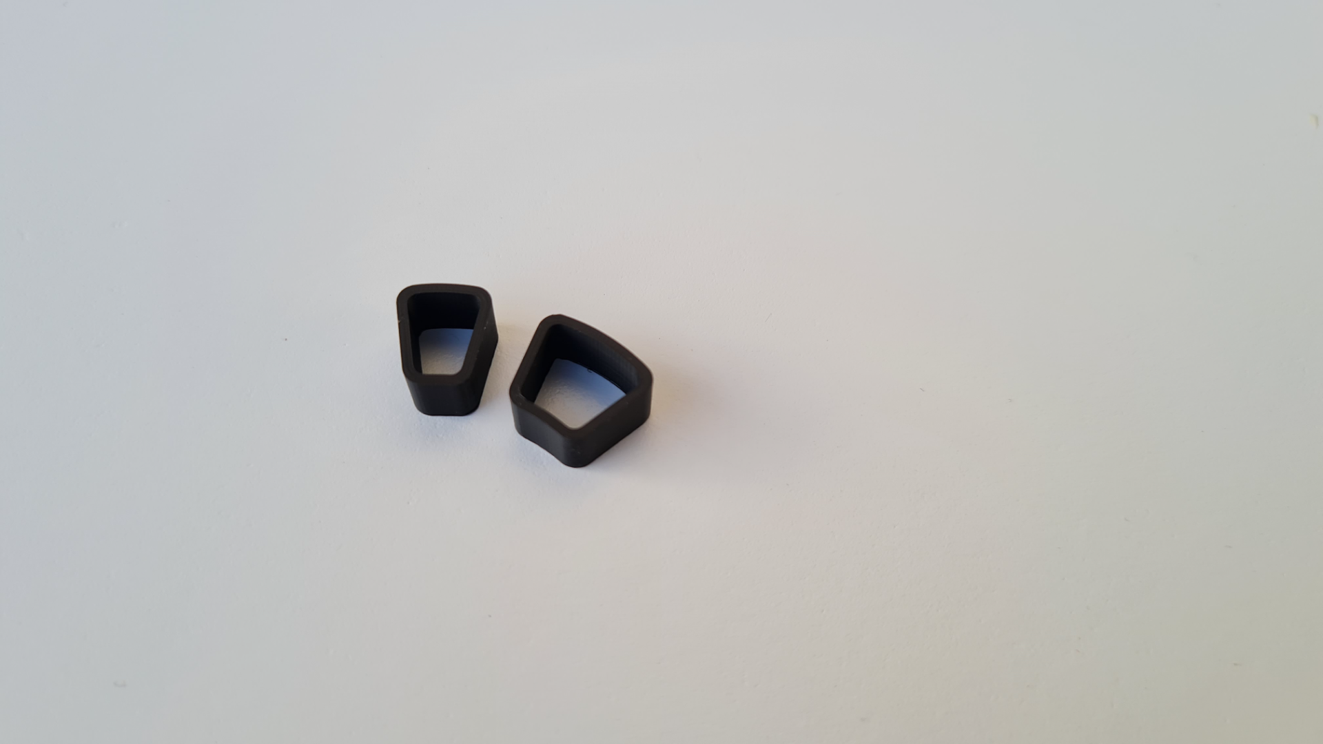 Motorcycle throttle spacers DUCATI - pair