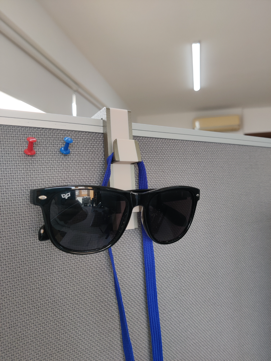 cubicle desk hook for jacket and sunglasses