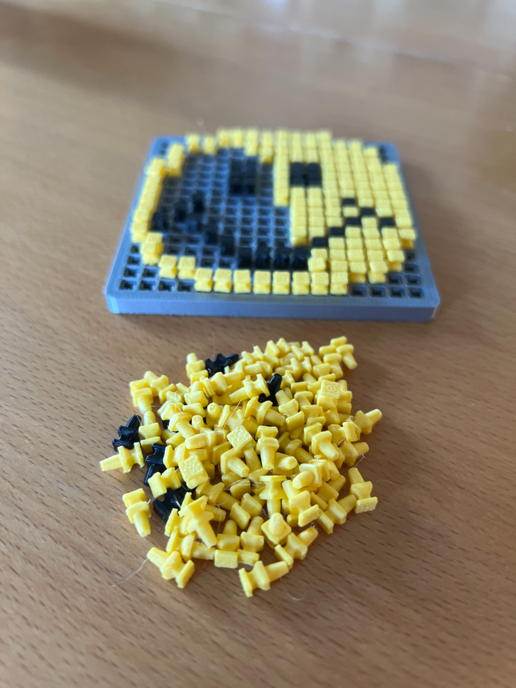 Pixel Puzzle - Big Smile 16x16 - 256 blocks