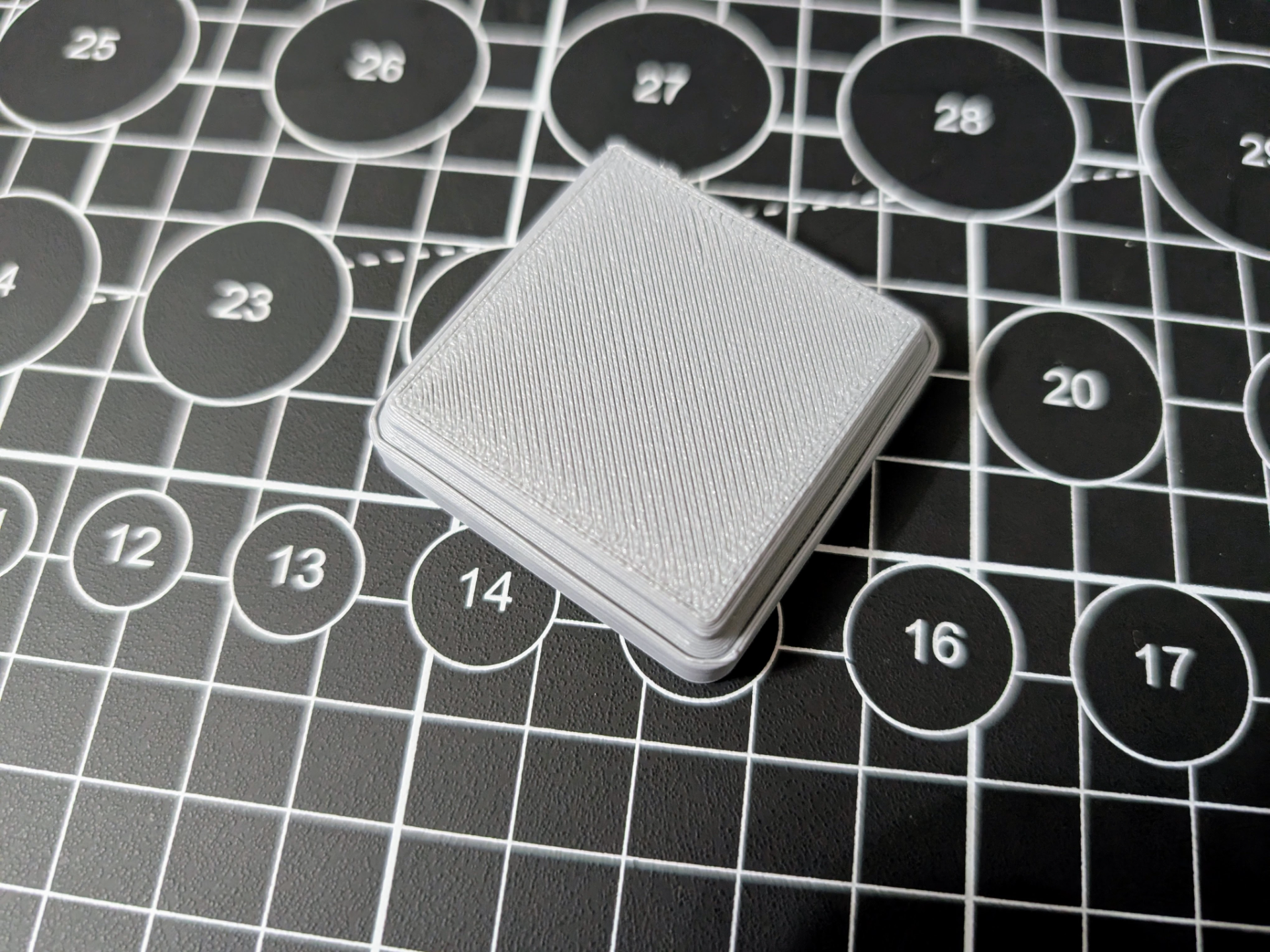 Stackable Token for One Free 3D Print Gridfinity