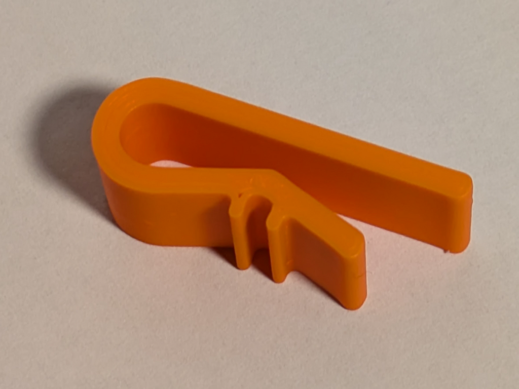 Universal filament clip