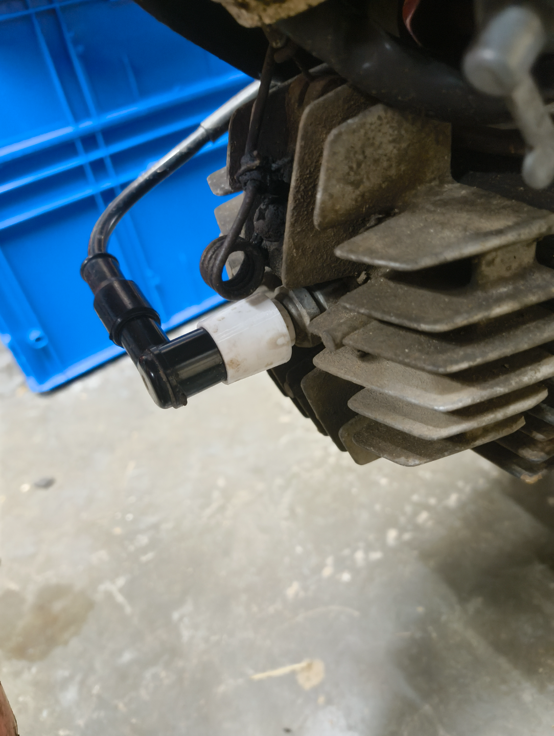 Honda camino sparkplug cap