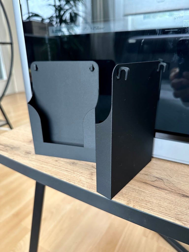 DIN A6 Brochure holder with hooks