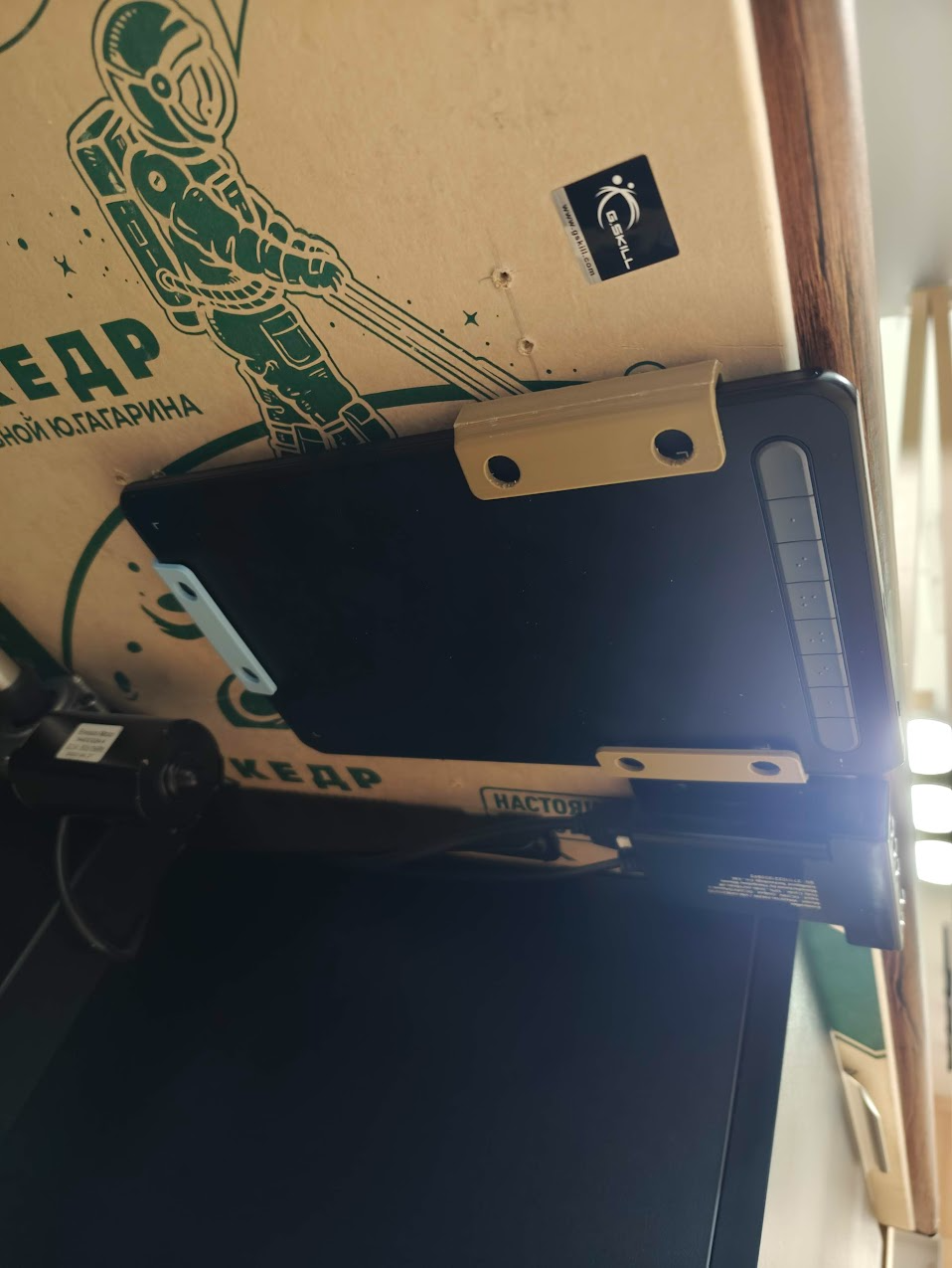 Tablet Holder Lowprofile