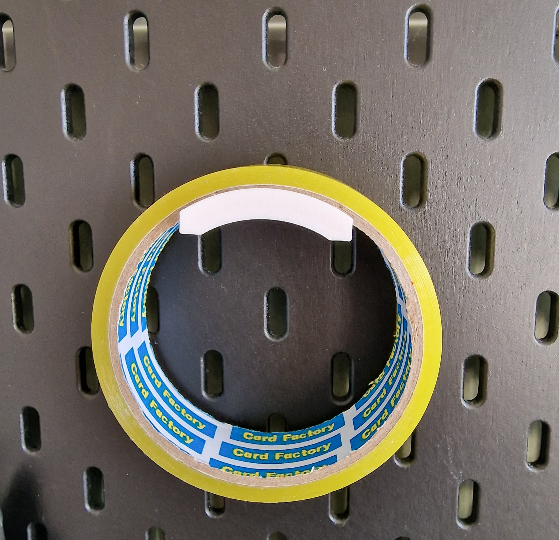 Skadis - Simple Tape Holder