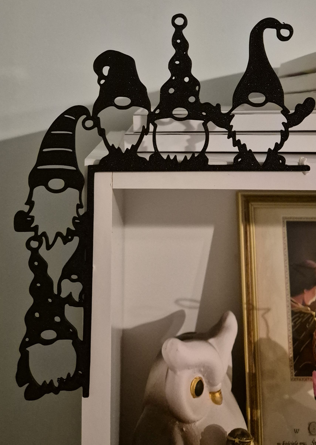 gnome christmas door shelf corner decoration