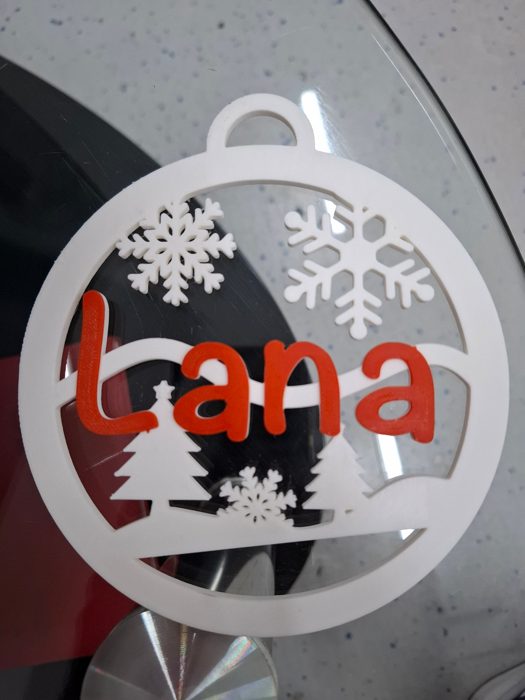 Simple Christmas ornament (with changeable name)