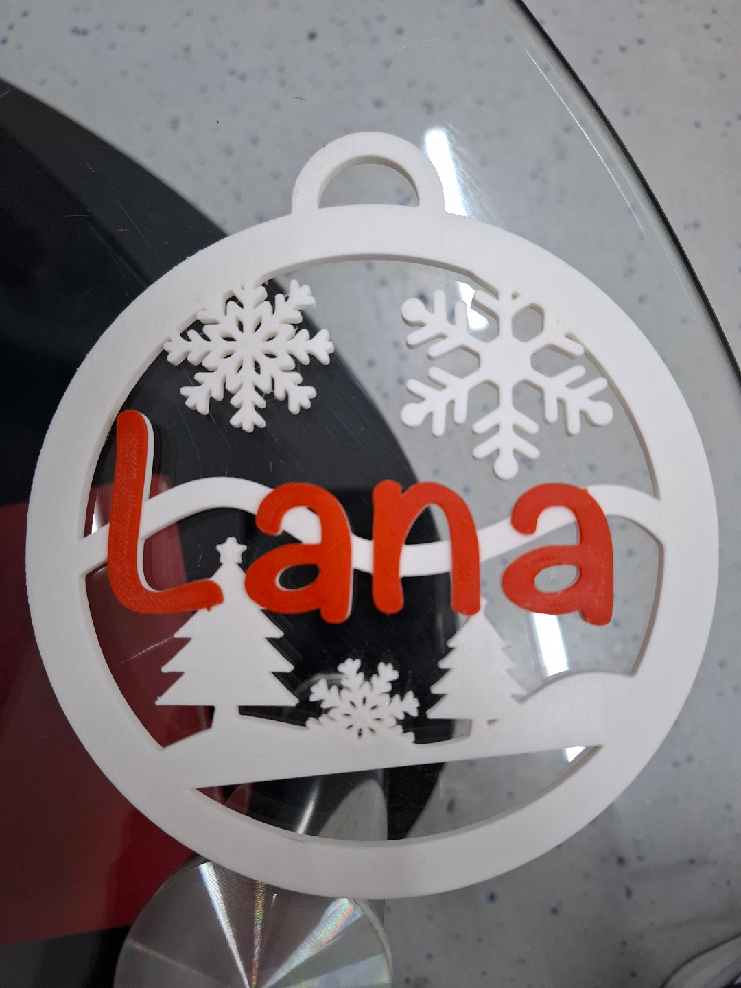Simple Christmas ornament (with changeable name)