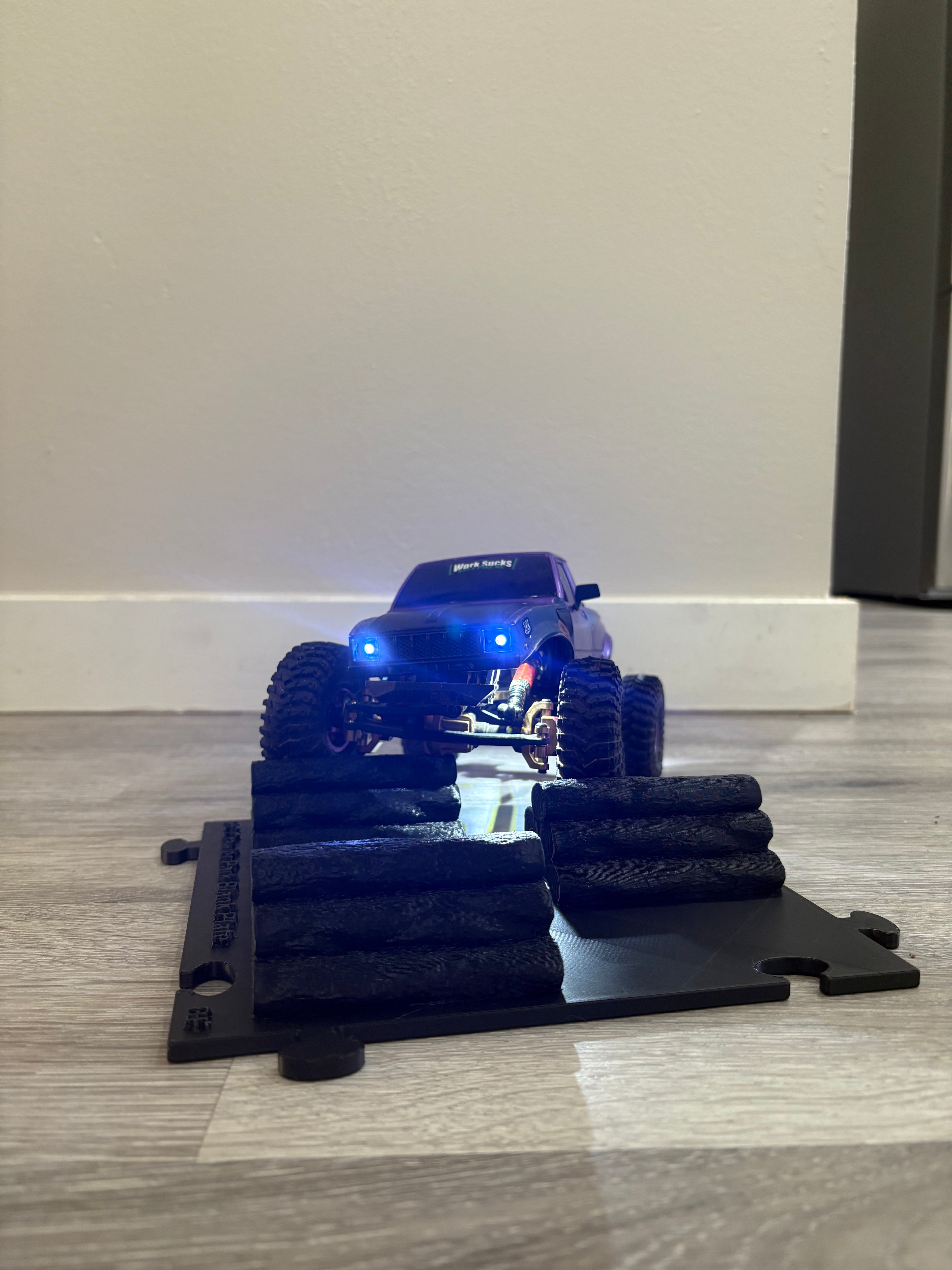 scx24/trx4m log obstacle
