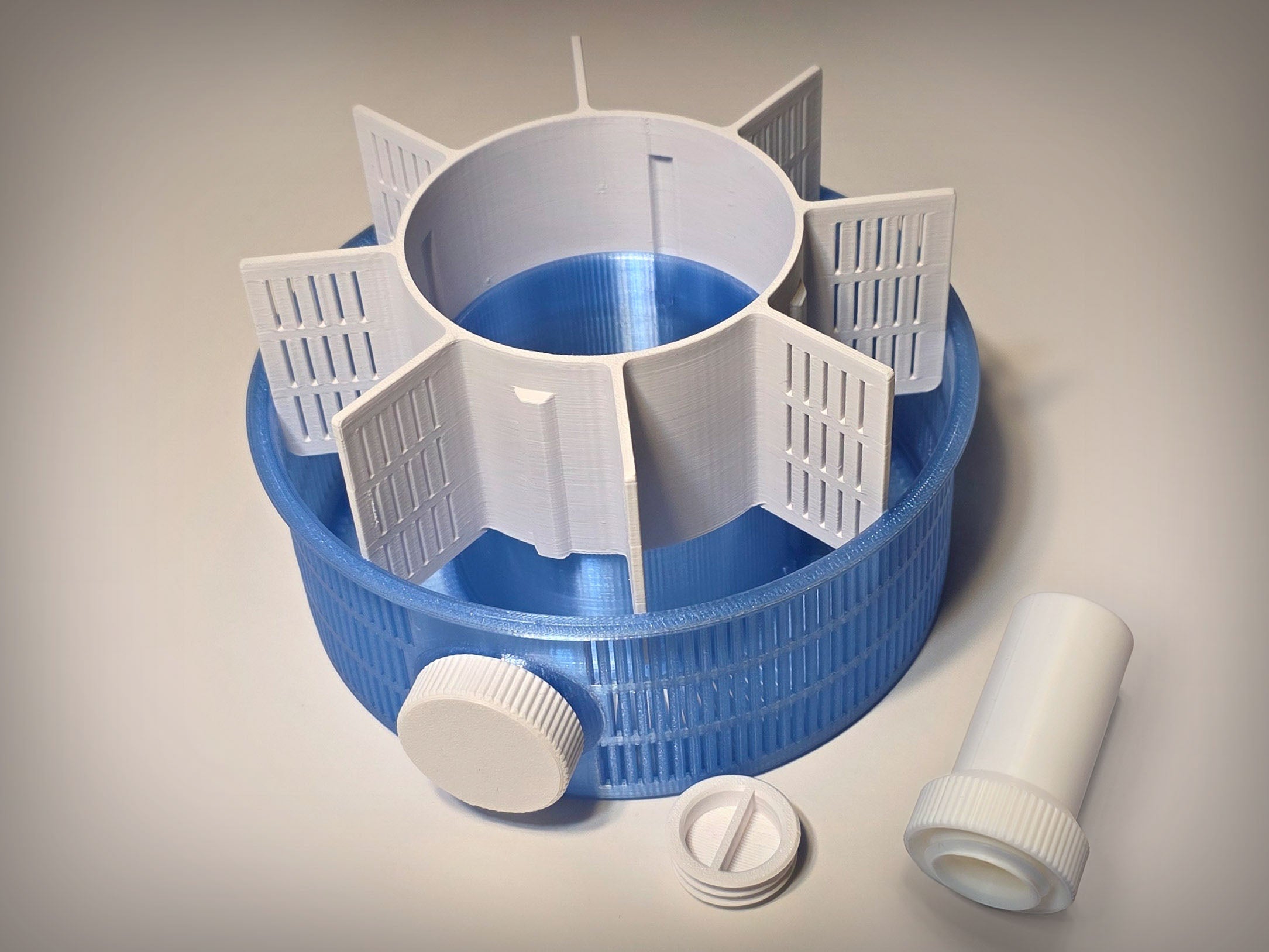 Silica Dryer Spool Insert 2.0 + Chambers & Screws