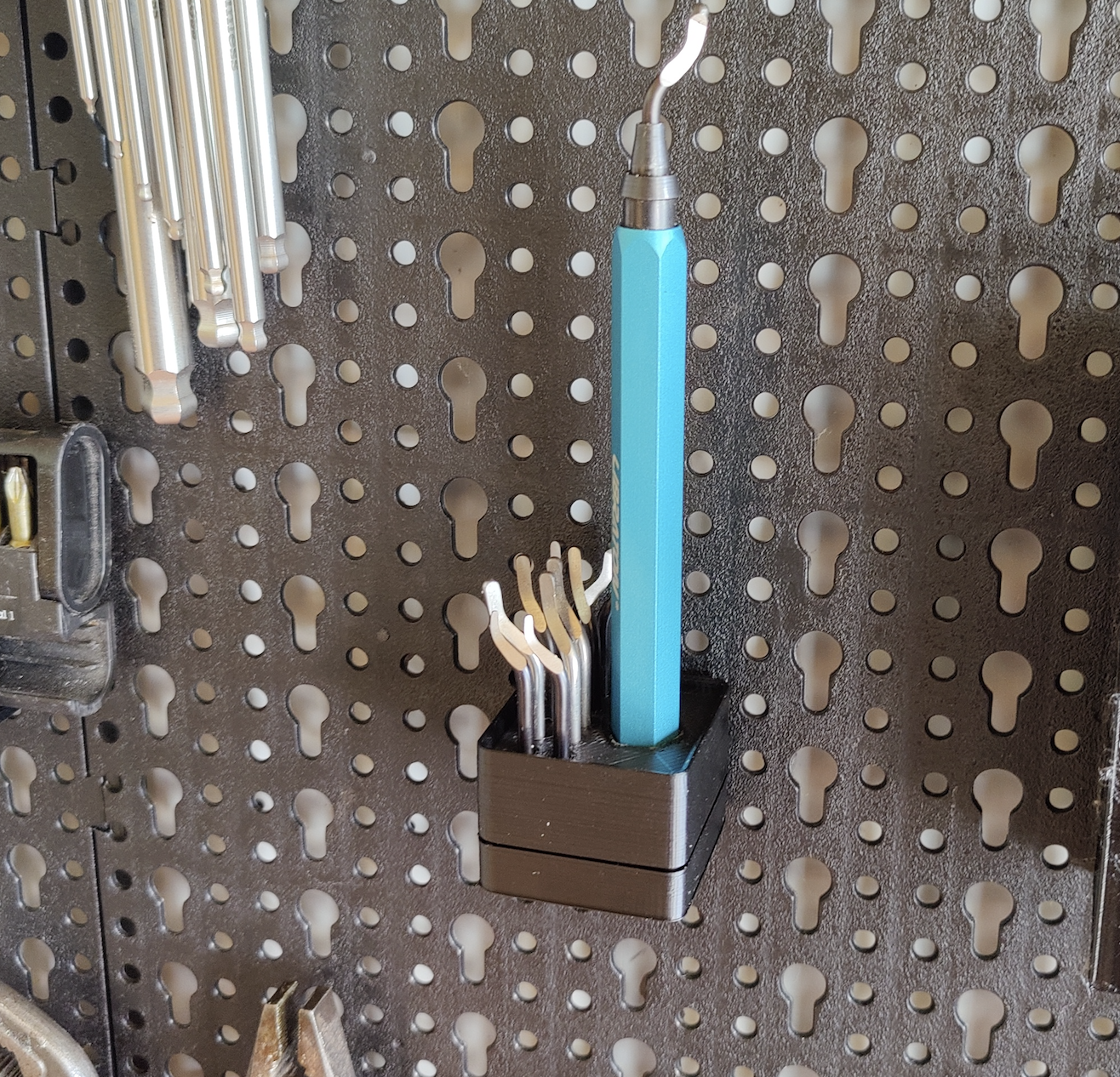 Lidl/Parkside Pegboard Gridfinity Bases