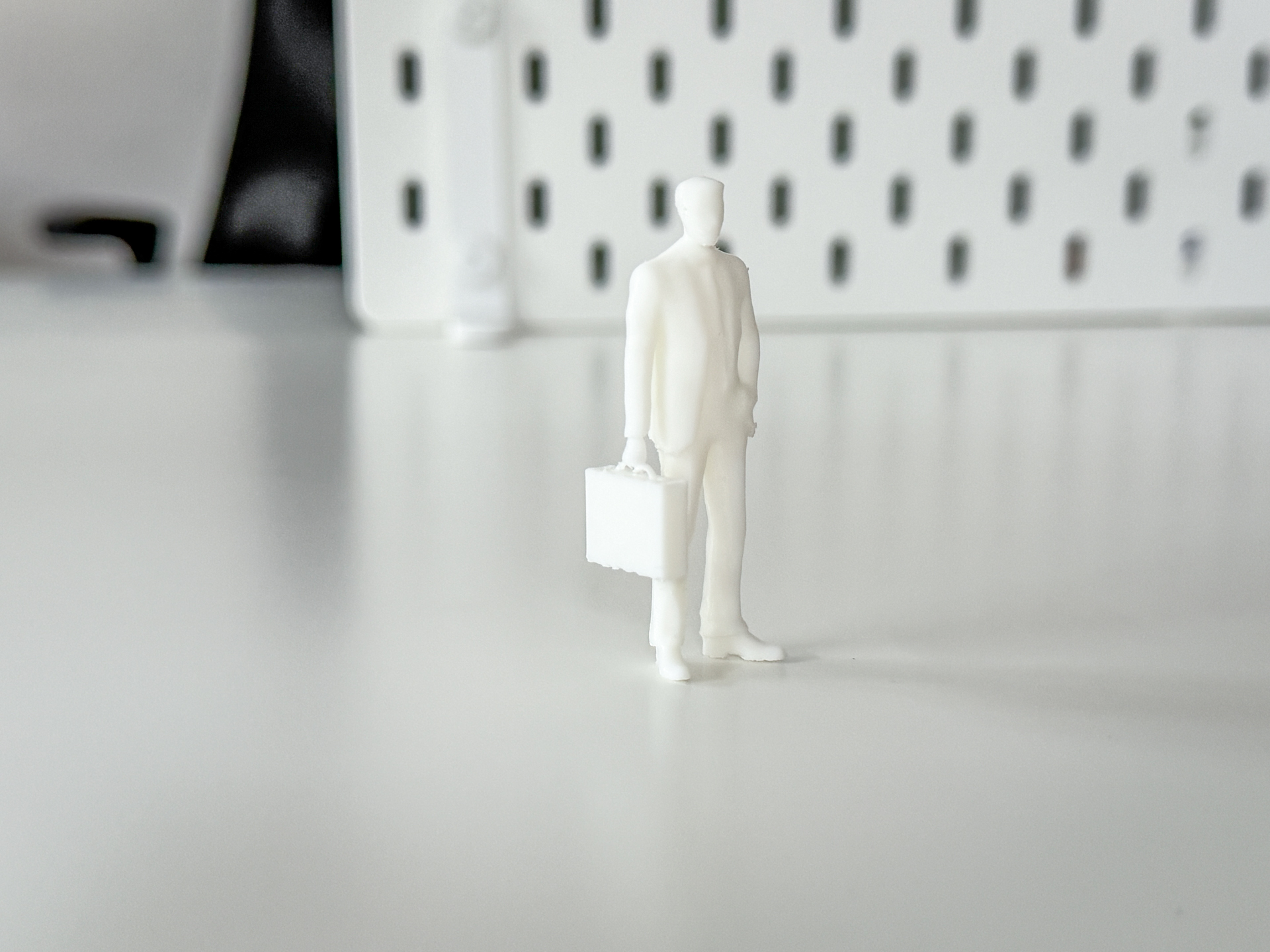 Miniature Businessman/Man for your Diorama