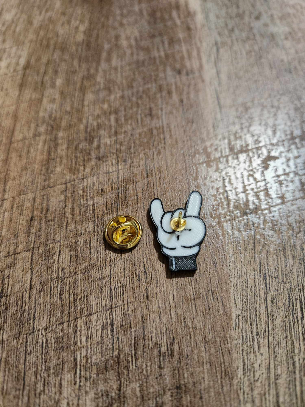 Hand 2 pin