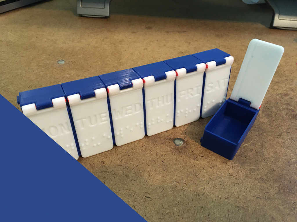 Linkable Pill Box (English + Braille)