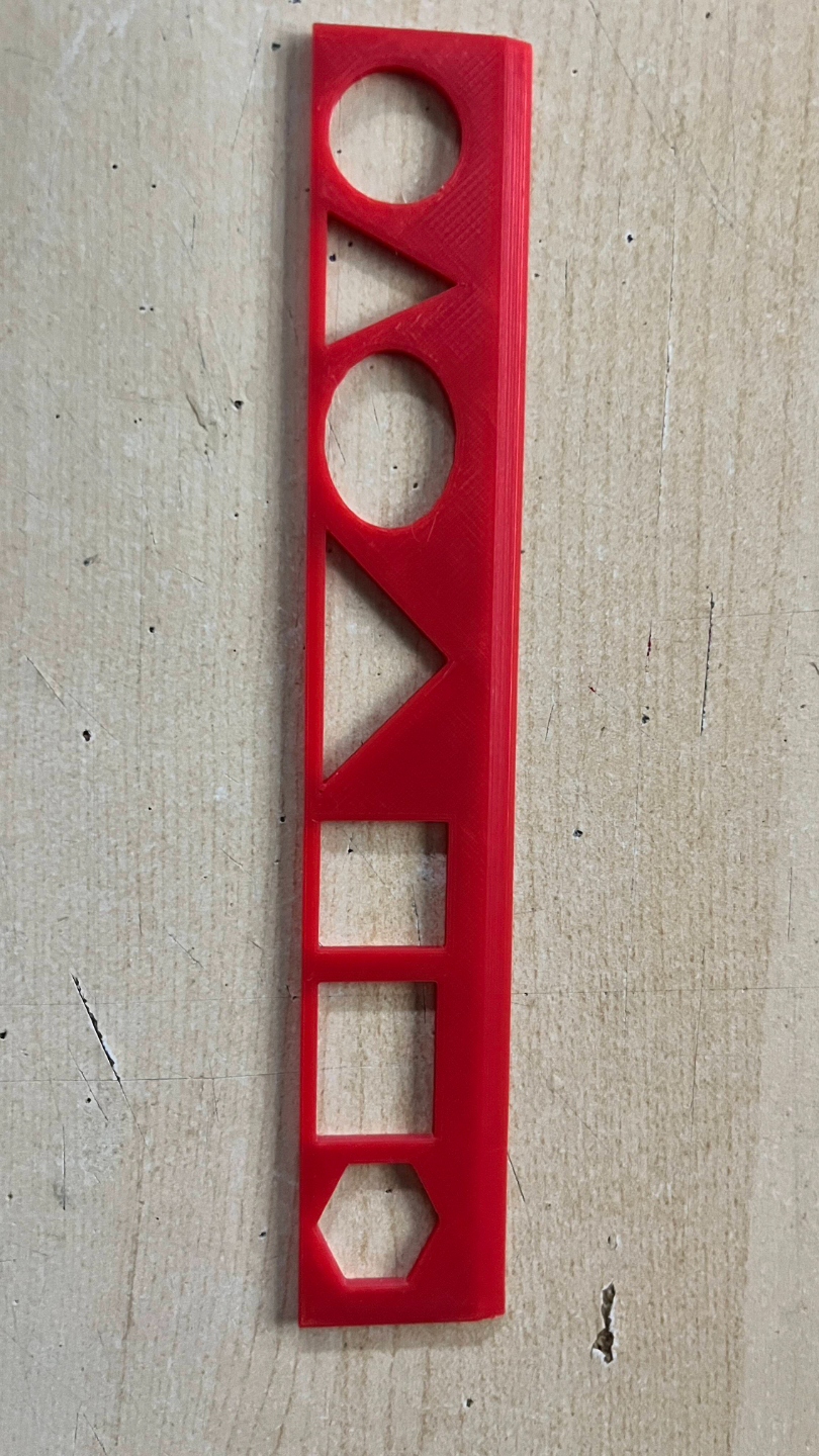 School rulers / Règles de formes géométriques