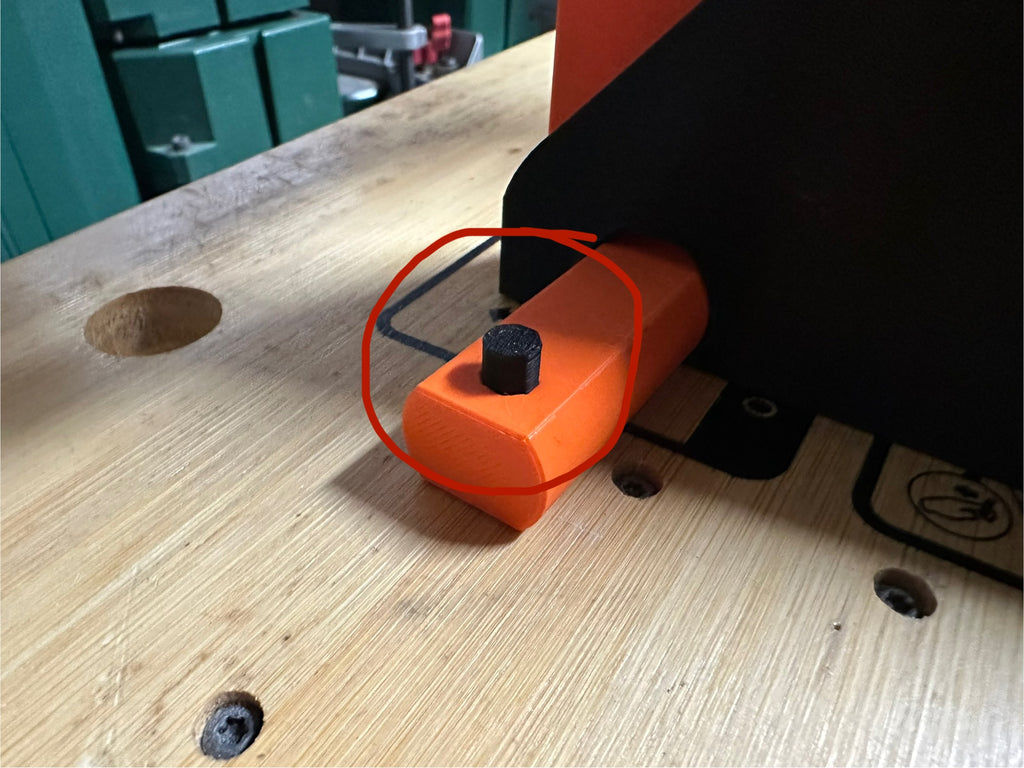 Hexagonal pin for Pastamatic spool winder