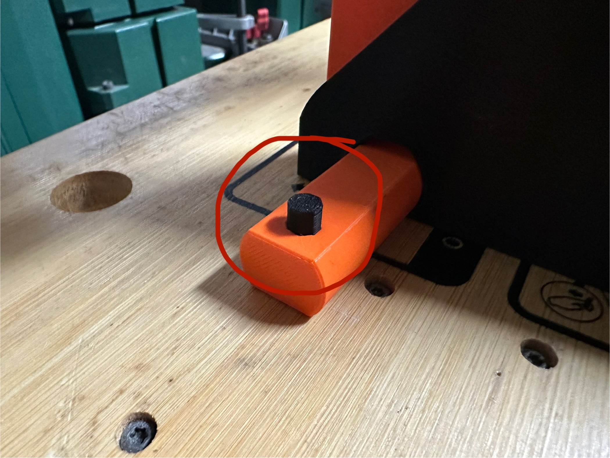 Hexagonal pin for Pastamatic spool winder