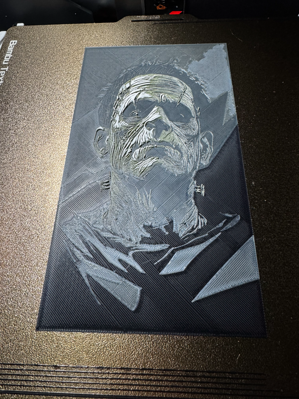 “Frank” – A Vector Portrait in Hueforge