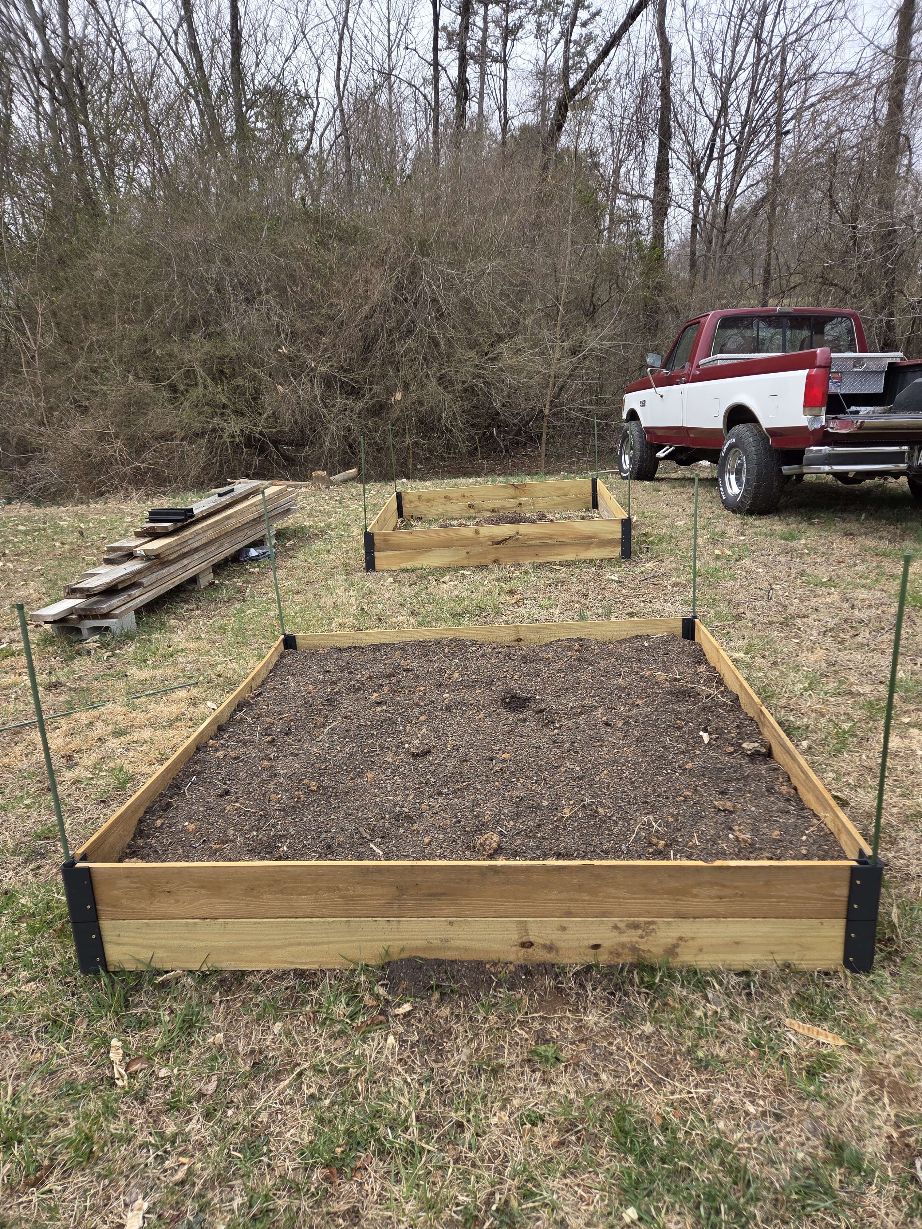 Budget Raised Bed Bracket System