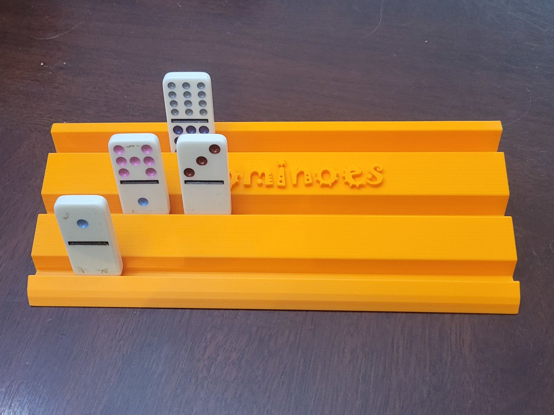 Dominoes stand - 3 level