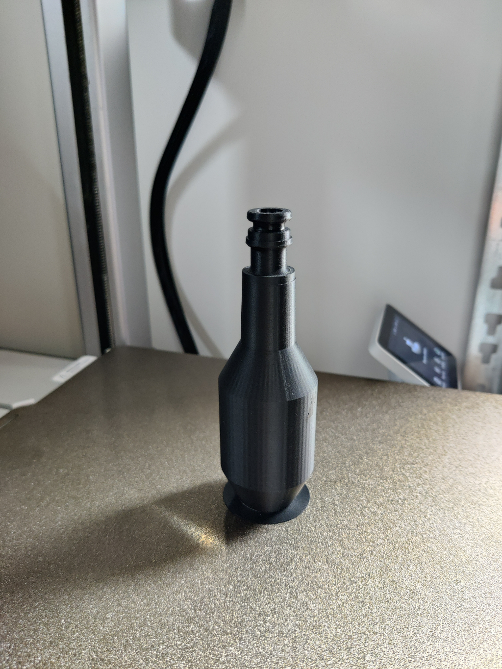 Shaker siphon for garden hose with quick release