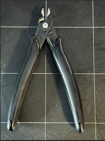 Gridfinity Flush Cutter Holder