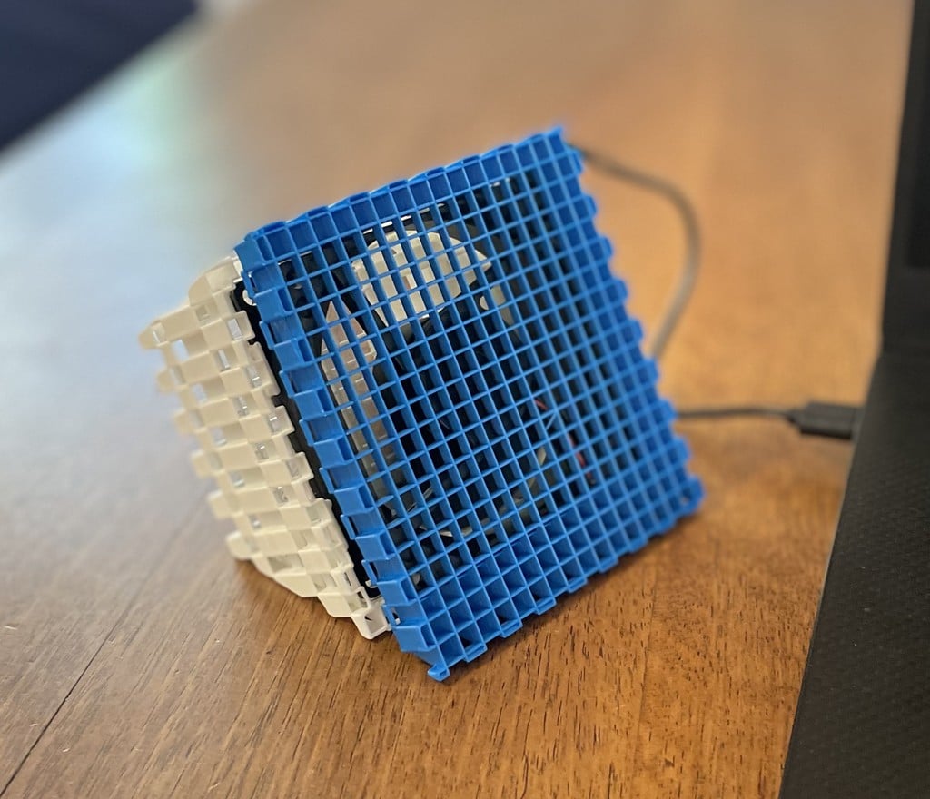Dado Desk Fan