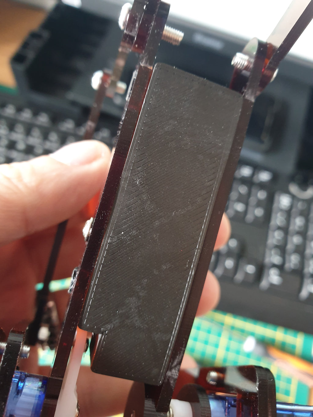 Pièce du bras central pince arm robot for arduino