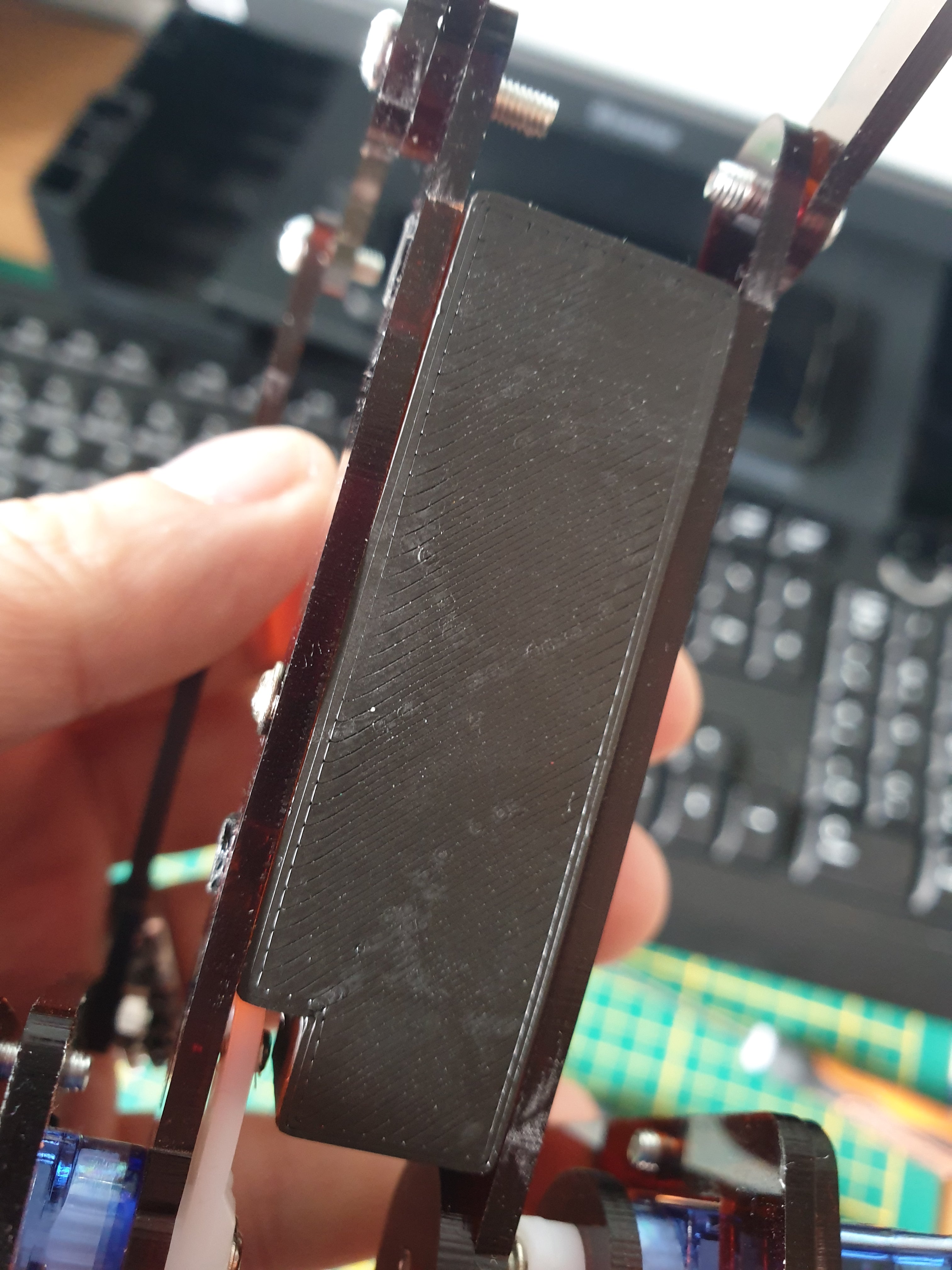 Pièce du bras central pince arm robot for arduino