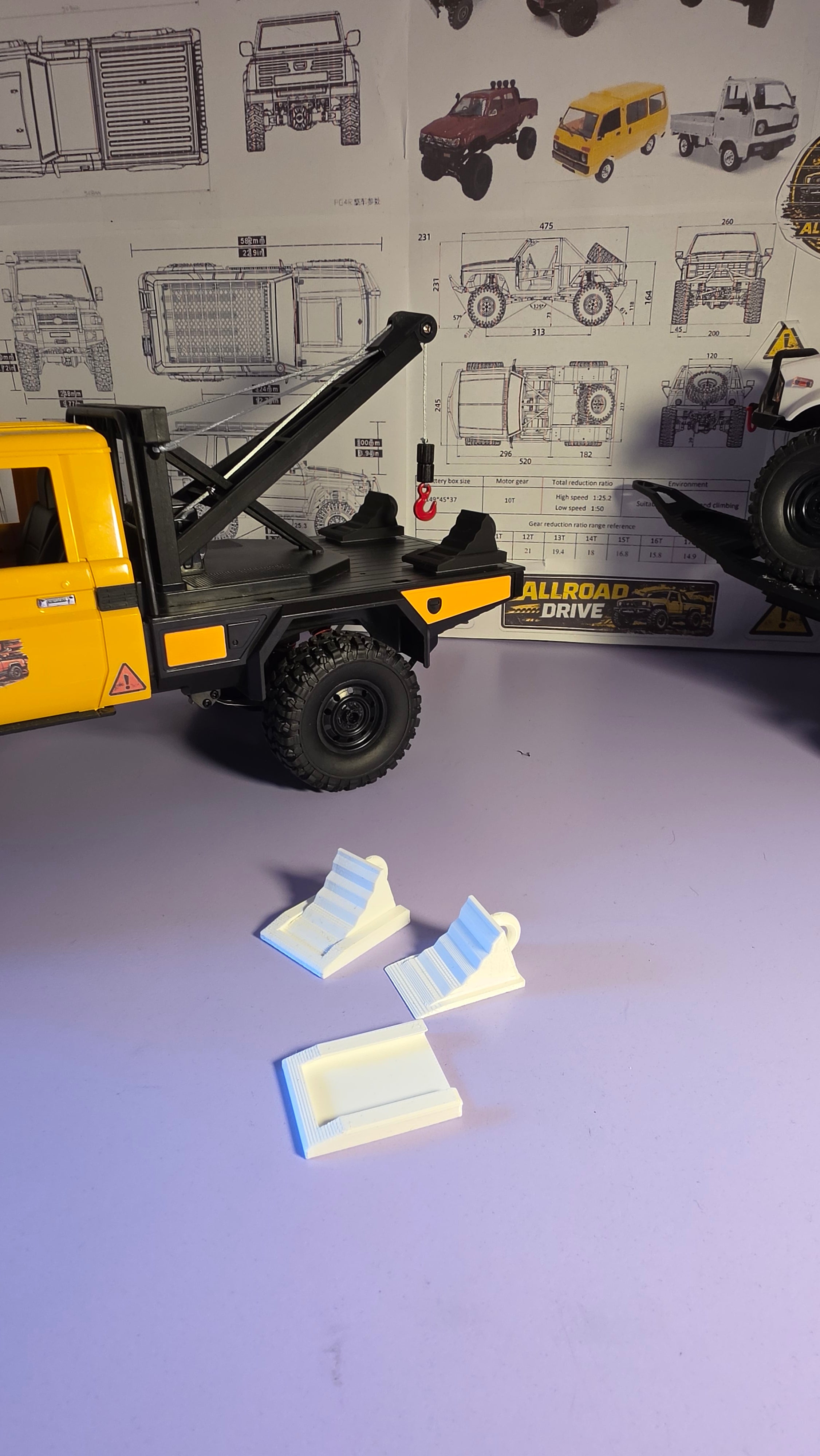 RC Wheel Chocks + Storage Mounts (1:10-1:24)