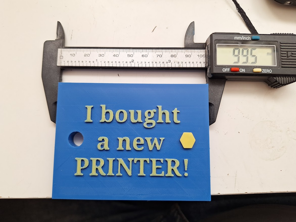 2 colour dimension and finish test 100 x 75 x 10mm