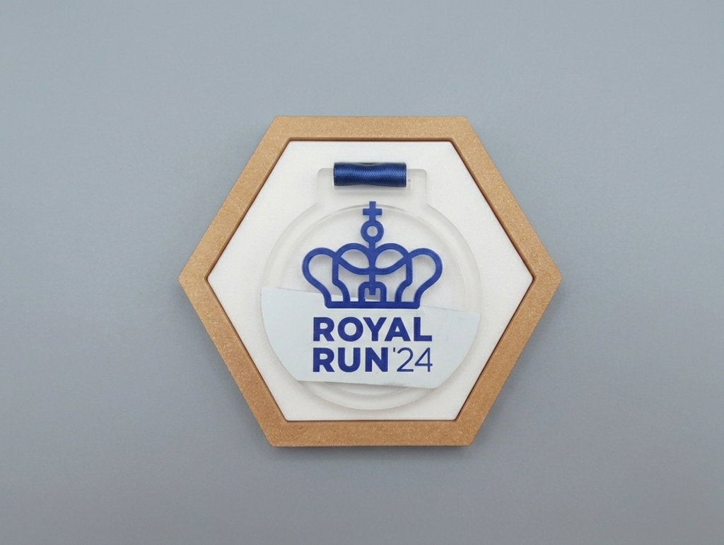 Modular Hex Medal frame
