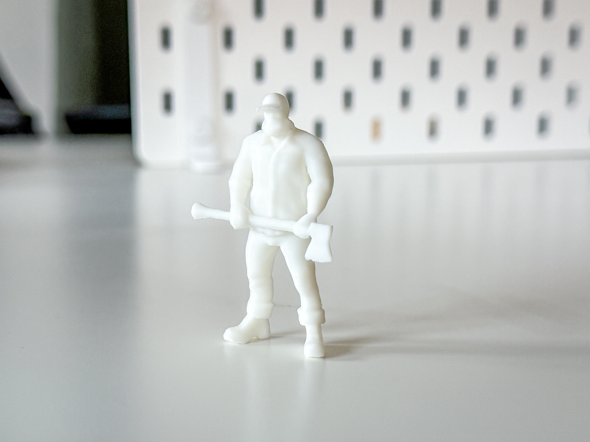 Miniature Man/Lumberjack for your Diorama