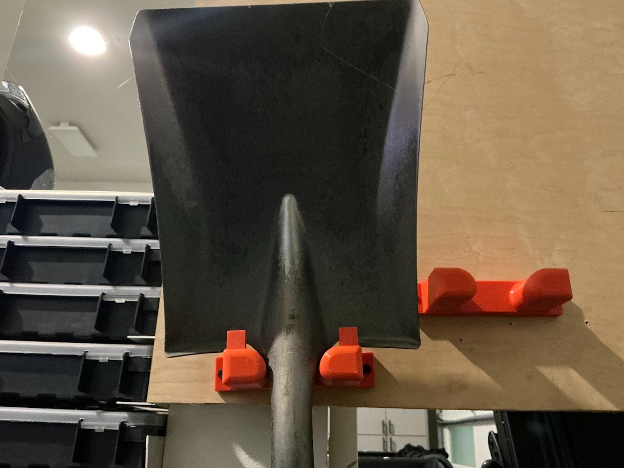 shovel holder