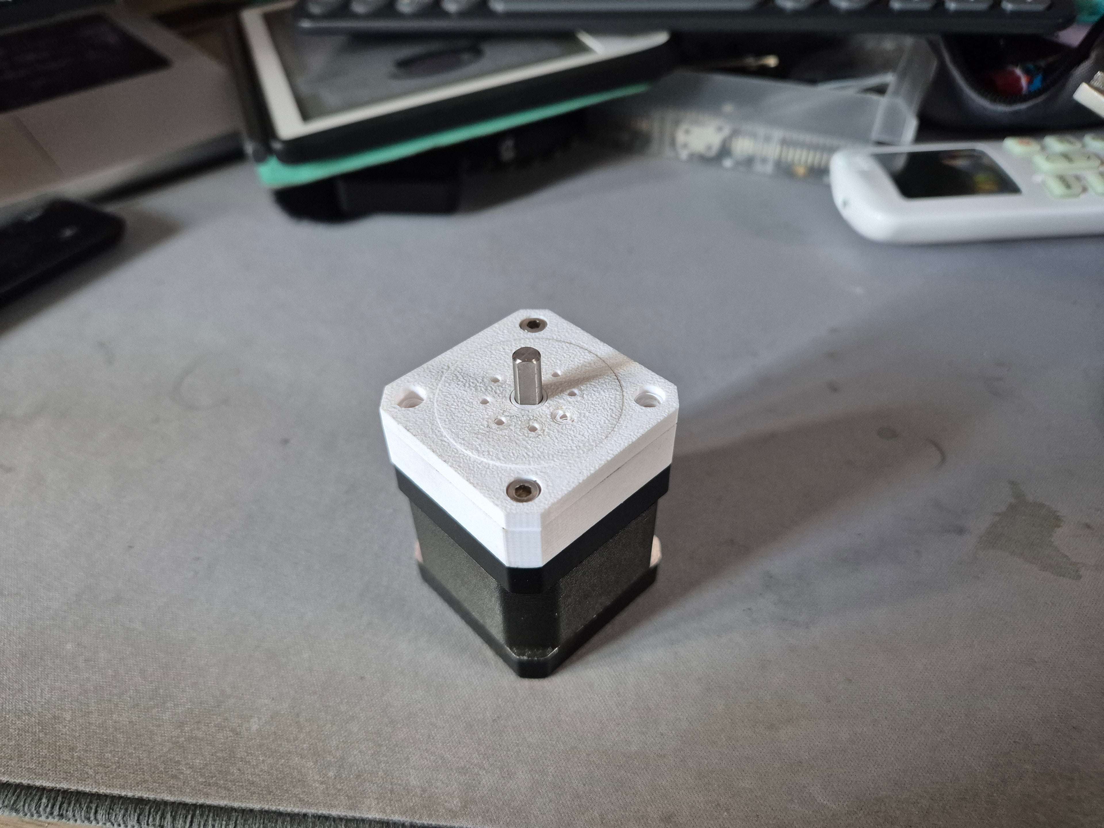 Simple Nema 17 cycloidal drive full plastic
