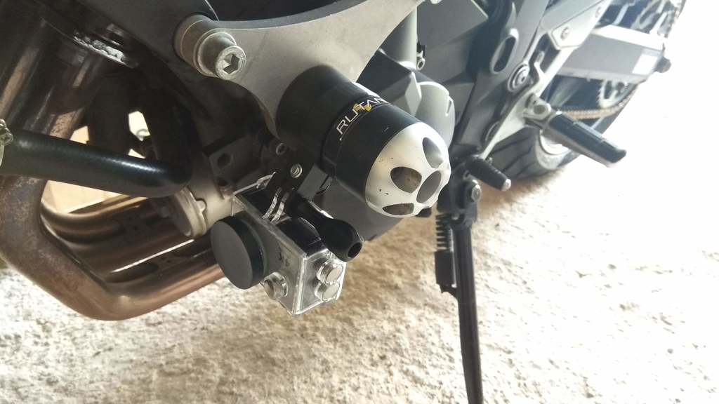 Motorcycle frame slider gopro mount (rutan)