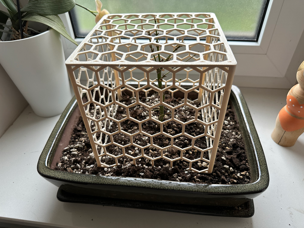 Mesh Cover for Plants CUBE