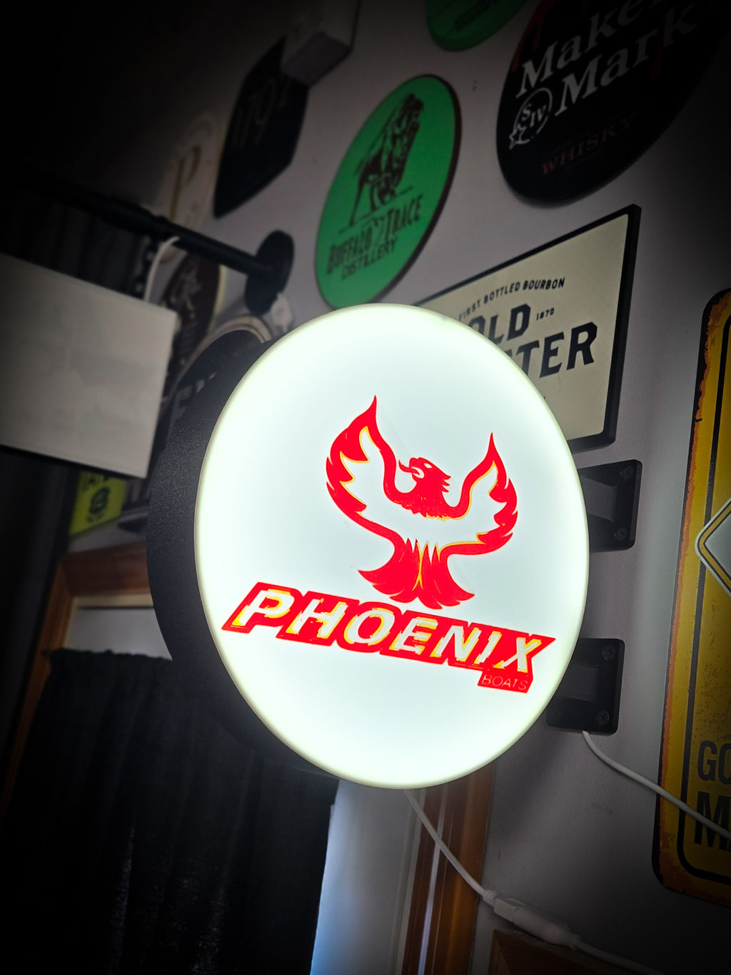 PHOENIX BOATS ~ 2-Sided Round Lightbox